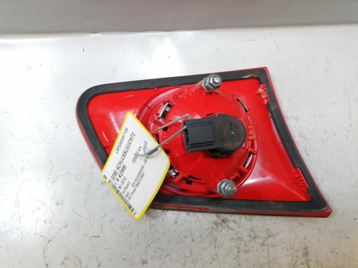 VW Passat 3C original R&uuml;cklicht R&uuml;ckleuchte Schlussleuchte innen rechts Bj.2010